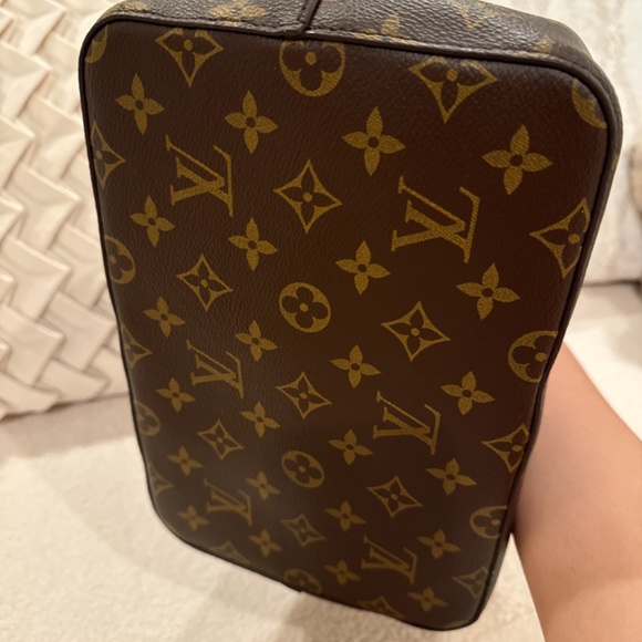 Louis Vuitton neonoe bag - Picture 5 of 11